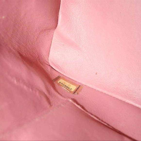 💎💕CHANEL Tote Bag Patent leather Reprint Pink CC Auth am4588 - Picture 14 of 16